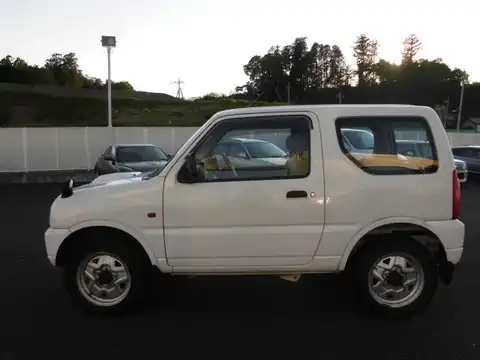 カタログ画像：ジムニー （JIMNY） ＸＧ 2001年6月 TA-JB23W 660cc スペリアホワイト 燃費16.4km / l 外装