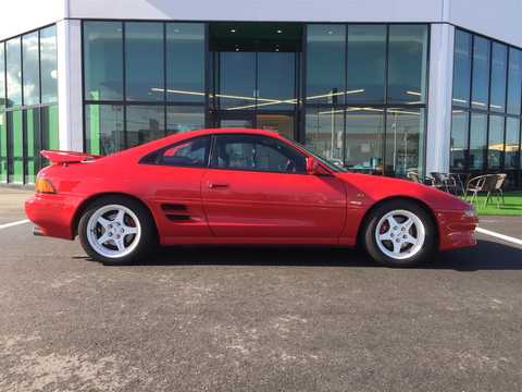 カタログ画像：ＭＲ２ （MR2） ＭＲスパイダー 1996年2月 E-SW20 2000cc スーパーレッドⅡ 燃費10.6km / l 外装