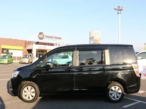 カタログ画像：ステップワゴン （STEPWAGON） Ｌ 2011年8月 DBA-RK1 2000cc クリスタルブラック・パール 燃費13.4km / l 外装