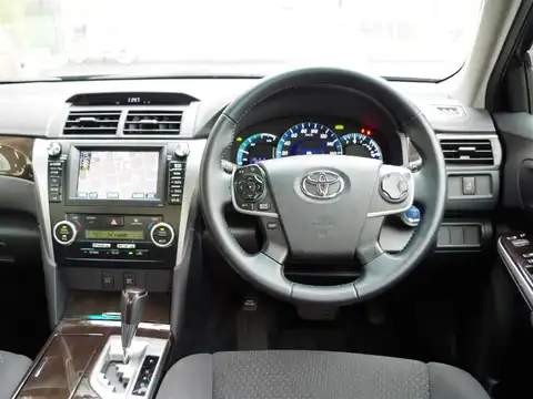 カタログ画像：カムリ （CAMRY） ハイブリッド Ｇパッケージ 2014年4月 DAA-AVV50 2500cc ダークスチールマイカ 燃費23.4km / l 内装