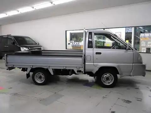 カタログ画像：タウンエーストラック （TOWNACE TRUCK） ＤＸ 2004年8月 GK-KM70 1800cc シルバーメタリック 燃費10.6km / l 外装