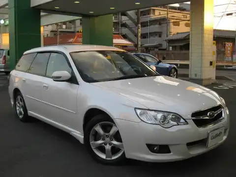 カタログ画像：レガシィツーリングワゴン （LEGACY TOURING WAGON） ２．０ｉ アーバンセレクション 2007年11月 CBA-BP5 2000cc サテンホワイト・パール 燃費14.0km / l メイン（その他）