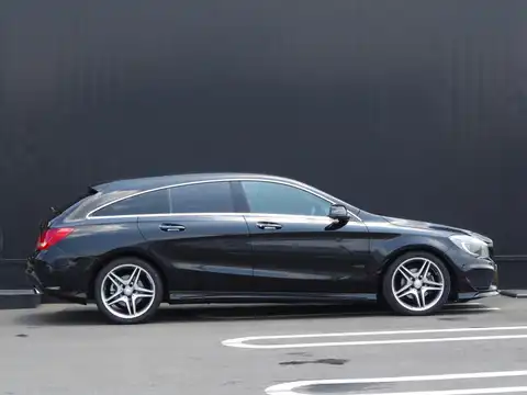 カタログ画像：ＣＬＡクラス シューティングブレーク （CLA-CLASS SHOOTING BRAKE） ＣＬＡ１８０ シューティングブレーク スポーツ 2015年6月 DBA-117942 1600cc コスモスブラック（Ｍ） 燃費15.9km / l 外装