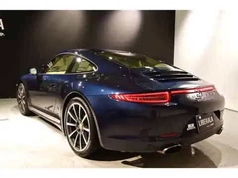 カタログ画像：９１１ （911） ９１１カレラ４ 2015年7月 ABA-991MA104 3400cc ダークブルーメタリック バック