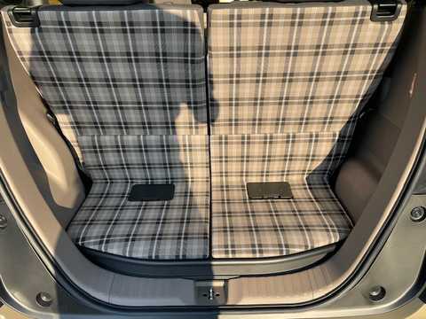 カタログ画像：Ｎ－ＢＯＸジョイ （N-BOX JOY） ベースグレード（モノトーン） 2024年9月 6BA-JF5 660cc 燃費21.3km / l 内装