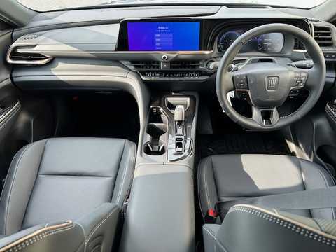 カタログ画像：クラウンエステート （CROWN ESTATE） Ｚ 2025年3月 6AA-AZSH38W 2500cc プレシャスホワイトパールorブラック×プレシャスホワイトパール 燃費20.3km / l 内装