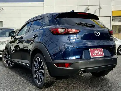 カタログ画像：ＣＸ－３ （CX-3） ２０Ｓ 2019年10月 6BA-DKEAW 2000cc エターナルブルーマイカ 燃費15.2km / l バック