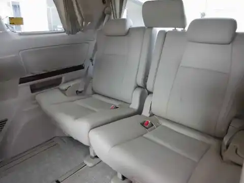 カタログ画像：アルファード （ALPHARD） ３５０Ｇ サイドリフトアップシート装着車 2011年11月 DBA-GGH25W 3500cc ホワイトパールクリスタルシャイン 燃費9.1km / l 内装