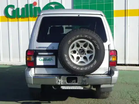 カタログ画像：パジェロ （PAJERO） キックアップルーフ ＧＥバン 1998年2月 KC-V46V 2800cc サテライトシルバー（Ｍ） バック