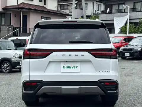 カタログ画像：ＬＸ （LX） ＬＸ６００ エグゼクティブ 2025年3月 3BA-VJA310W 3500cc ソニッククォーツ 燃費8.0km / l バック