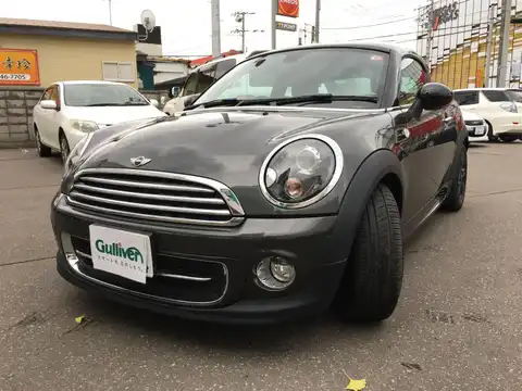 カタログ画像：ＭＩＮＩ （MINI） クーパー クーペ 2014年4月 CBA-SX16 1600cc エクリプス・グレー（メタリック） 燃費15.4km / l フロント