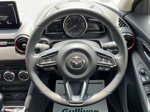 カタログ画像：ＭＡＺＤＡ２ （MAZDA2） ＸＤスポルト＋ 2023年3月 3DA-DJ5FS 1500cc スノーフレイクホワイトパールマイカ 燃費25.2km / l 内装