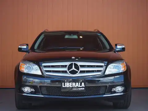 カタログ画像：Ｃクラスステーションワゴン （C-CLASS STATIONWAGON） Ｃ２５０ ステーションワゴン アバンギャルド 2008年4月 DBA-204252 2500cc オブシディアンブラック 燃費9.4km / l フロント