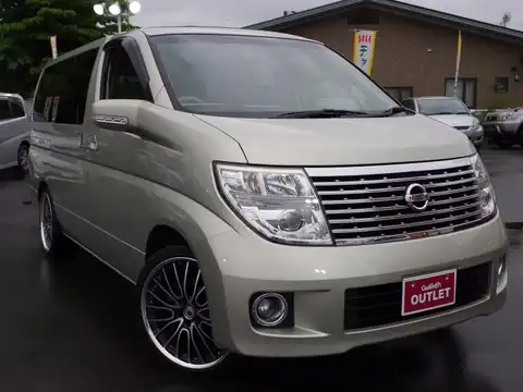 カタログ画像：エルグランド （ELGRAND） ＸＬ 2004年8月 CBA-E51 3500cc ウォームシルバー（ＴＭ） 燃費8.2km / l メイン（その他）