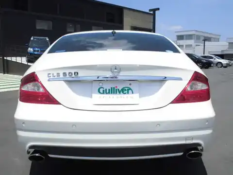 カタログ画像：ＣＬＳクラス （CLS-CLASS） ＣＬＳ５００ デジーノ 2005年11月 CBA-219375 5000cc デジーノミスティックホワイト 燃費7.0km / l バック