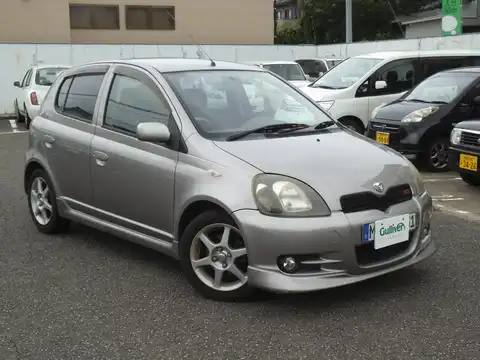 カタログ画像：ヴィッツ （VITZ） ＲＳ 2001年12月 TA-NCP10 1300cc グレーメタリック 燃費21.0km / l メイン