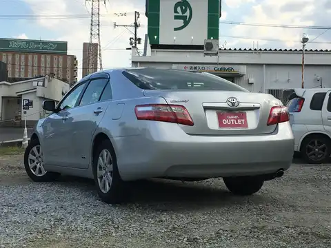 カタログ画像：カムリ （CAMRY） Ｇ ディグニスエディション 2006年1月 DBA-ACV40 2400cc シルバーメタリック 燃費11.0km / l バック