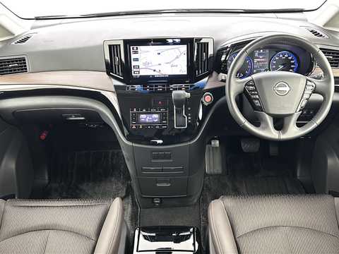 カタログ画像：エルグランド （ELGRAND） ２５０ハイウェイスターＳ 2023年4月 5BA-TE52 2500cc ミッドナイトブラック（Ｐ） 燃費10.0km / l 内装