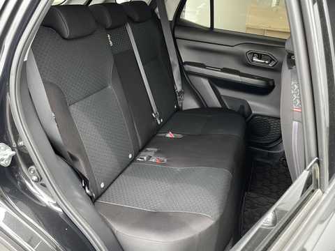 カタログ画像：ライズ （RAIZE） Ｇ 2024年11月 5AA-A202A 1200cc ブラックマイカメタリック 燃費28.0km / l 内装