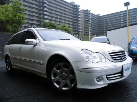 カタログ画像：Ｃクラスステーションワゴン （C-CLASS STATIONWAGON） Ｃ２００コンプレッサー ステーションワゴン 2007年1月 DBA-203242 1800cc アラバスターホワイト（Ｓ） 燃費11.4km / l メイン（その他）