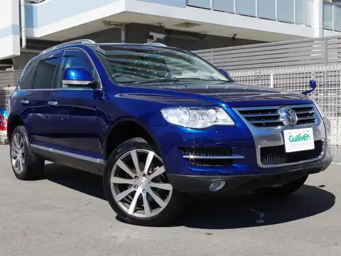 カタログ画像：トゥアレグ （TOUAREG） Ｖ６ ＣＤＣエアサスペンション装着車 2008年1月 ABA-7LBHKA 3600cc シャドーブルーメタリック 燃費6.9km / l メイン（その他）