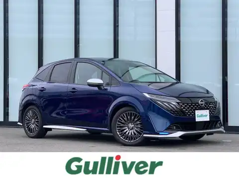 カタログ画像：オーラ （AURA） オーテック ＦＯＵＲ 2024年7月 6AA-FSNE13 1200cc オーロラフレアブルーパール（P）/スーパーブラック 2トーンorオーロラフレアブルーパール（P） 燃費22.7km / l メイン