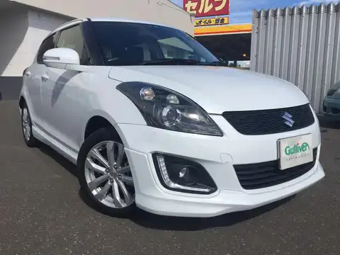 カタログ画像：スイフト （SWIFT） ＲＳ 2015年11月 DBA-ZD72S 1200cc ピュアホワイトパール 燃費21.0km / l メイン（その他）