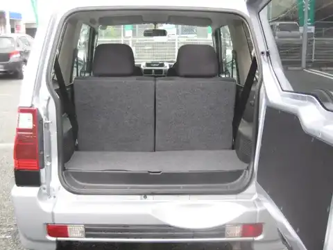 カタログ画像：パジェロミニ （PAJERO MINI） リミテッドエディションＸＲ 2007年12月 ABA-H58A 660cc クールシルバーメタリック／ブラックマイカ／クールシルバーメタリック・３ウェイ２トーン 内装