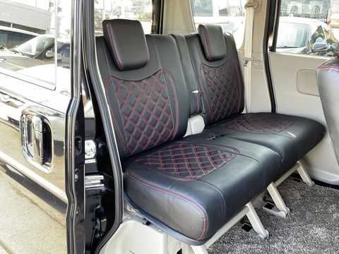 カタログ画像：エブリイワゴン （EVERY WAGON） ＰＺターボ 標準ルーフ 2021年9月 3BA-DA17W 660cc ブルーイッシュブラックパール３ 燃費13.3km / l 内装