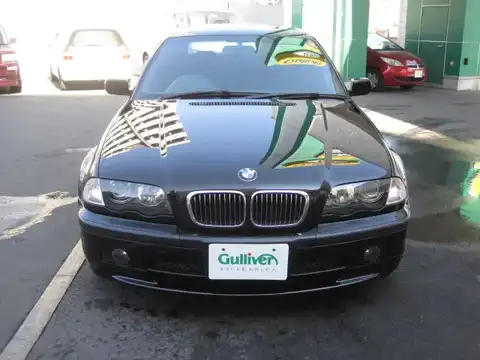 カタログ画像：３シリーズ （3 SERIES） ３２５ｉ Ｍスポーツパッケージ 2001年10月 GH-AV25 2500cc 燃費9.4km / l フロント