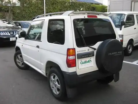 カタログ画像：パジェロミニ （PAJERO MINI） Ｖ 1998年10月 GF-H58A 660cc ソフィアホワイト（Ｓ） バック