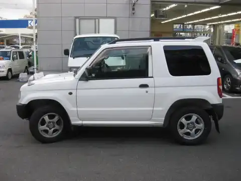 カタログ画像：パジェロミニ （PAJERO MINI） Ｖ 2000年11月 GF-H58A 660cc ソフィアホワイト（Ｓ） 外装