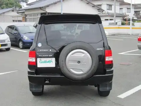 カタログ画像：パジェロイオ （PAJERO IO） ＺＲ－Ｓ 1999年8月 GF-H76W 1800cc ピレネーブラック（Ｐ） バック