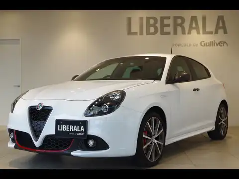 カタログ画像：ジュリエッタ （GIULIETTA） スーパーパックスポーツ 2017年2月 ABA-940141 1400cc アルファホワイト 燃費15.6km / l 外装