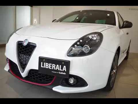 カタログ画像：ジュリエッタ （GIULIETTA） スーパーパックスポーツ 2017年2月 ABA-940141 1400cc アルファホワイト 燃費15.6km / l 外装