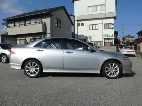 カタログ画像：アコード （ACCORD） タイプＳ 2006年10月 ABA-CL9 2400cc アラバスターシルバー・メタリック 燃費12.0km / l 外装