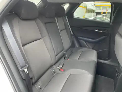 カタログ画像：ＣＸ－３０ （CX-30） ２０Ｓ ブラックセレクション 2024年12月 5AA-DMEJ3R 2000cc プラチナクォーツメタリック 燃費16.2km / l 内装
