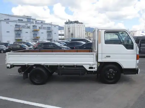 カタログ画像：タイタン （TITAN） デラックス仕様 1997年10月 KC-WG64T 4600cc クールホワイト 外装