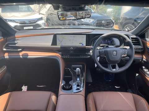 カタログ画像：クラウンエステート （CROWN ESTATE） ＲＳ 2025年3月 6LA-AZSH39W 2500cc ブラック 燃費20.0km / l 内装