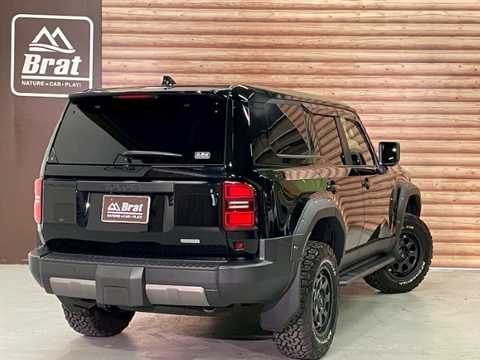 カタログ画像：ランドクルーザー２５０ （LAND CRUISER 250） ＶＸ 2024年4月 3DA-GDJ250W 2800cc ブラック 燃費11.0km / l 外装