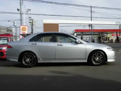 カタログ画像：アコード （ACCORD） ２０Ａ 2006年10月 ABA-CL8 2000cc アラバスターシルバー・メタリック 燃費13.4km / l 外装