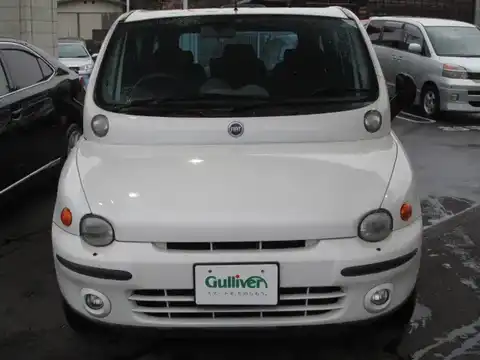 カタログ画像：ムルティプラ （MULTIPLA） ＥＬＸ 2003年4月 GH-186B6 1600cc ホワイトソリッド フロント