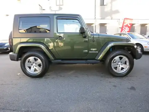 カタログ画像：ジープ・ラングラー （JEEP WRANGLER） サハラ 2009年3月 ABA-JK38S 3800cc ジープグリーンメタリッククリアコート 燃費7.2km / l 外装