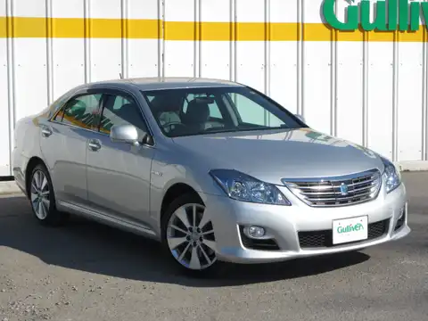 カタログ画像：クラウンハイブリッド （CROWN HYBRID） スペシャルエディション 2009年7月 DAA-GWS204 3500cc シルバーメタリック 燃費14.0km / l メイン（その他）