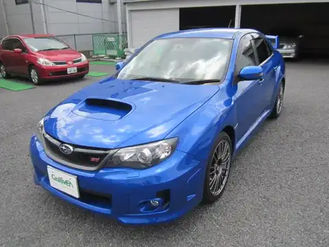 カタログ画像：インプレッサ （IMPREZA） ＷＲＸ ＳＴＩ スペックＣ １７インチタイヤ仕様車 2012年7月 CBA-GVB 2000cc ＷＲブルー・マイカ 燃費9.4km / l 外装