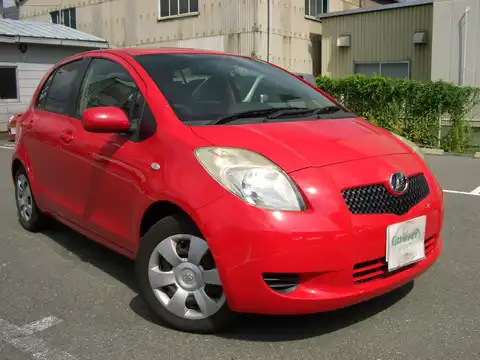 カタログ画像：ヴィッツ （VITZ） Ｕ 2005年2月 DBA-SCP90 1300cc スーパーレッドⅤ 燃費19.6km / l メイン（その他）