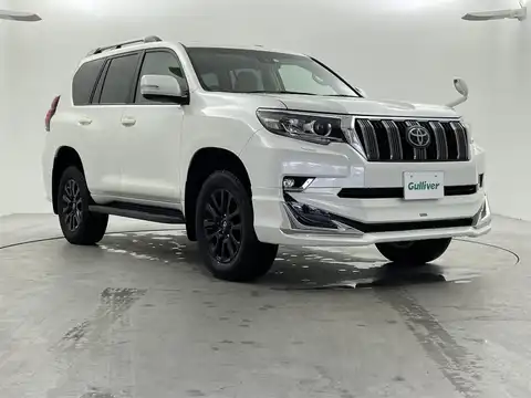 カタログ画像：ランドクルーザープラド （LAND CRUISER PRADO） ＴＸ 2022年8月 3BA-TRJ150W 2700cc ホワイトパールクリスタルシャイン 燃費8.3km / l メイン（その他）