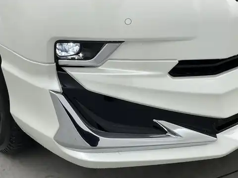 カタログ画像：ランドクルーザープラド （LAND CRUISER PRADO） ＴＸ 2022年8月 3BA-TRJ150W 2700cc ホワイトパールクリスタルシャイン 燃費8.3km / l 外装