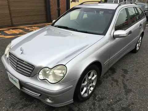 カタログ画像：Ｃクラスステーションワゴン （C-CLASS STATIONWAGON） Ｃ１８０コンプレッサー ステーションワゴン 2004年6月 GH-203246 1800cc キューバナイトシルバーorブリリアントシルバー 燃費10.4km / l 外装