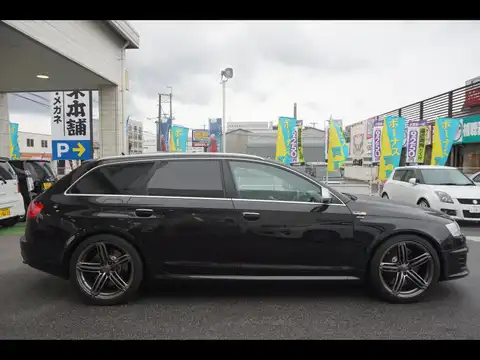 カタログ画像：ＲＳ６アバント （RS6 AVANT） ベースグレード 2008年6月 ABA-4FBUHS 5000cc ファントムブラックパールエフェクト 外装